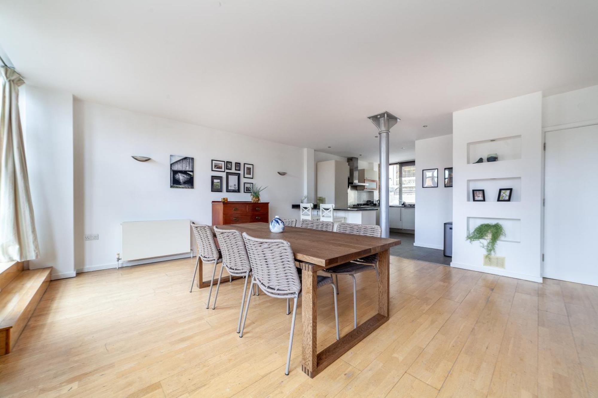 Elegance & Chic Design - 2-Bedroom Haven Londen Buitenkant foto