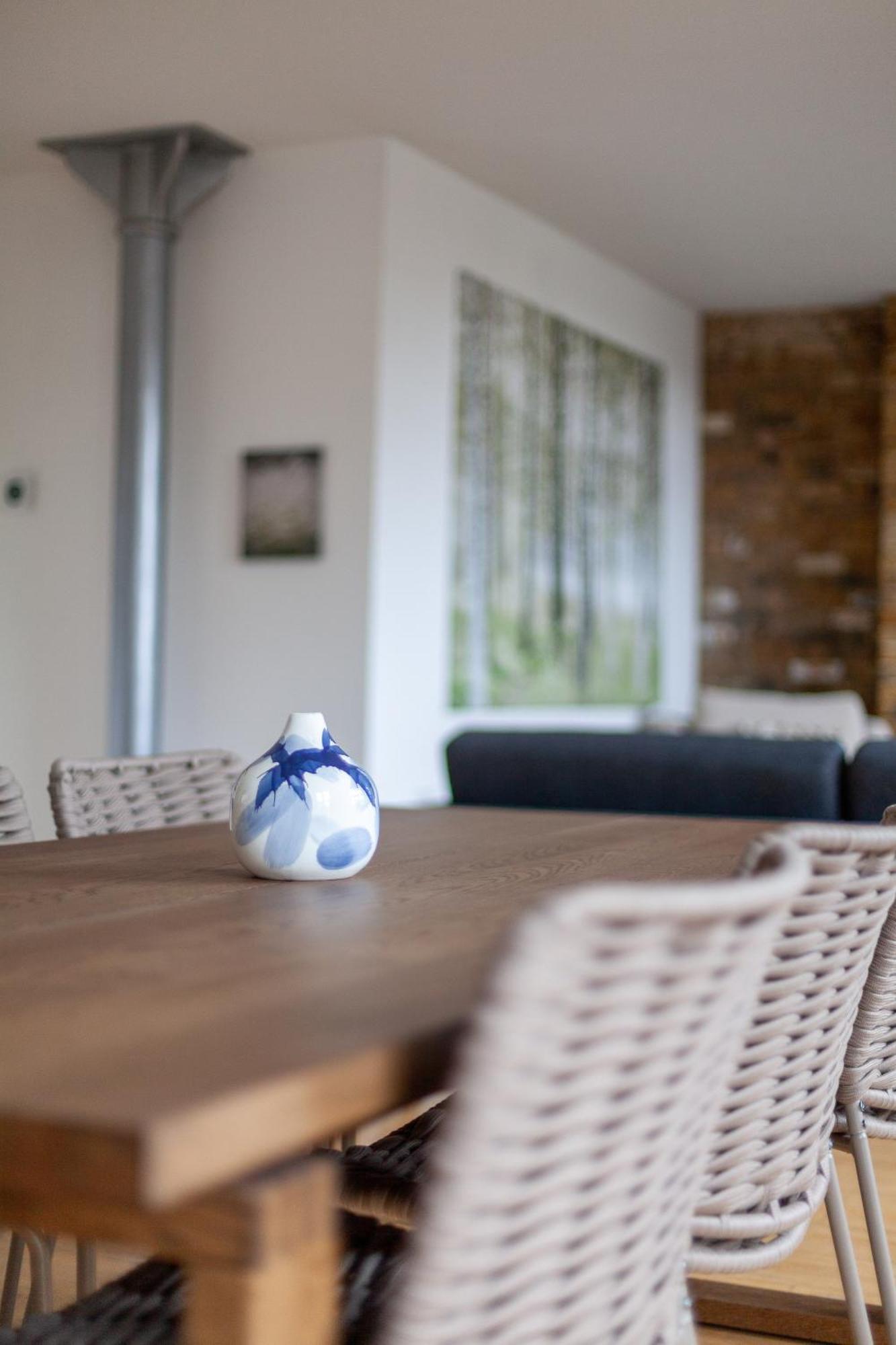 Elegance & Chic Design - 2-Bedroom Haven Londen Buitenkant foto