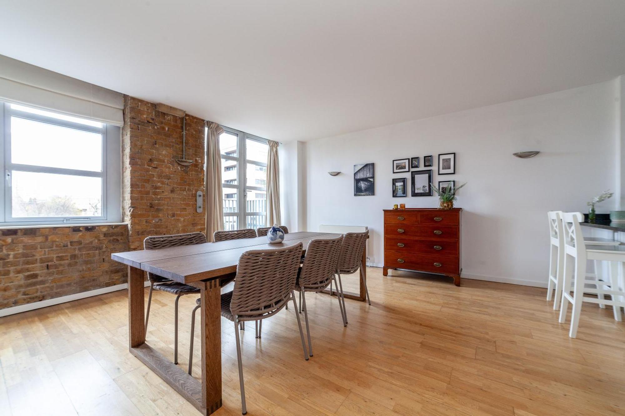 Elegance & Chic Design - 2-Bedroom Haven Londen Buitenkant foto