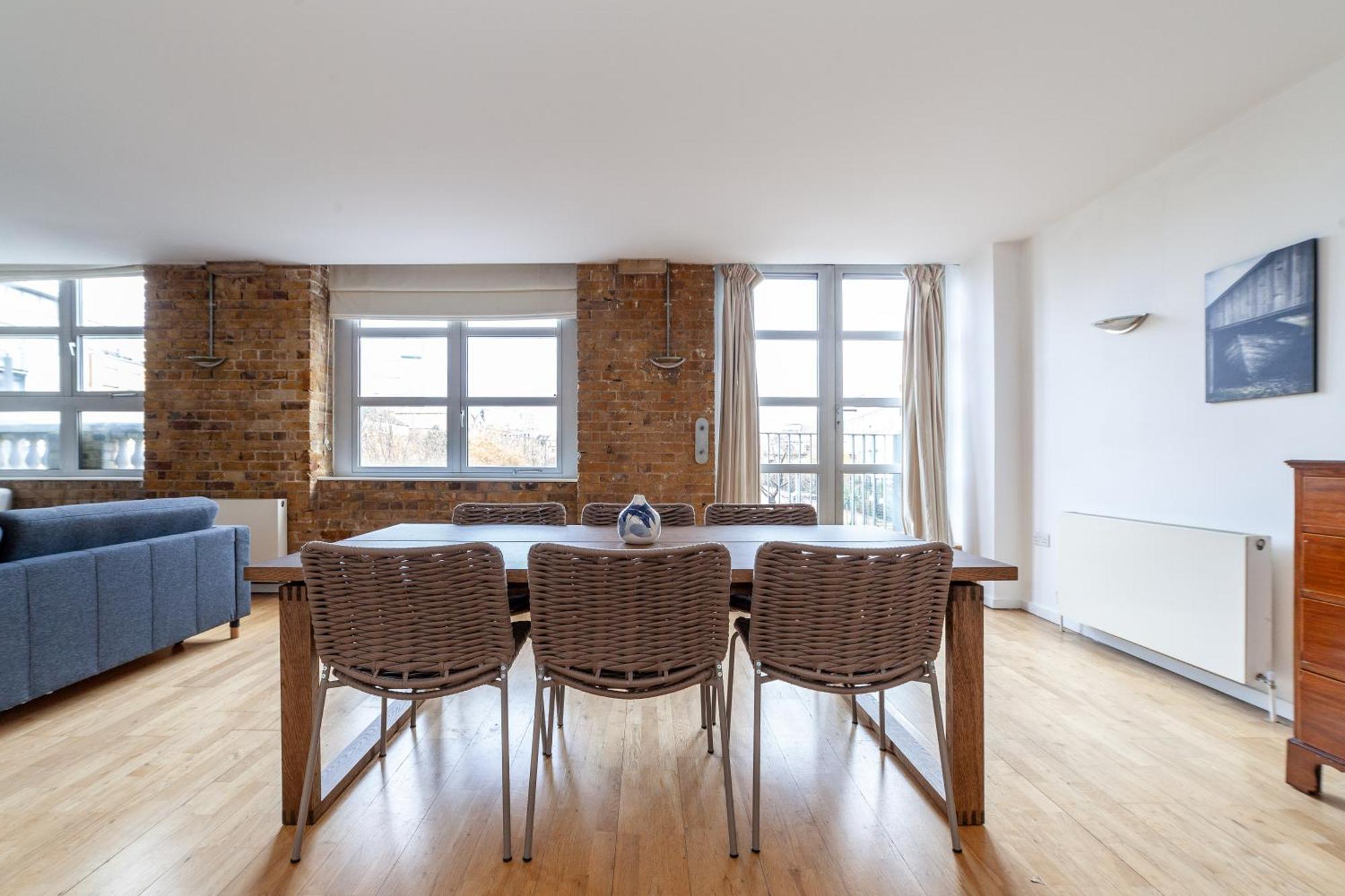Elegance & Chic Design - 2-Bedroom Haven Londen Buitenkant foto