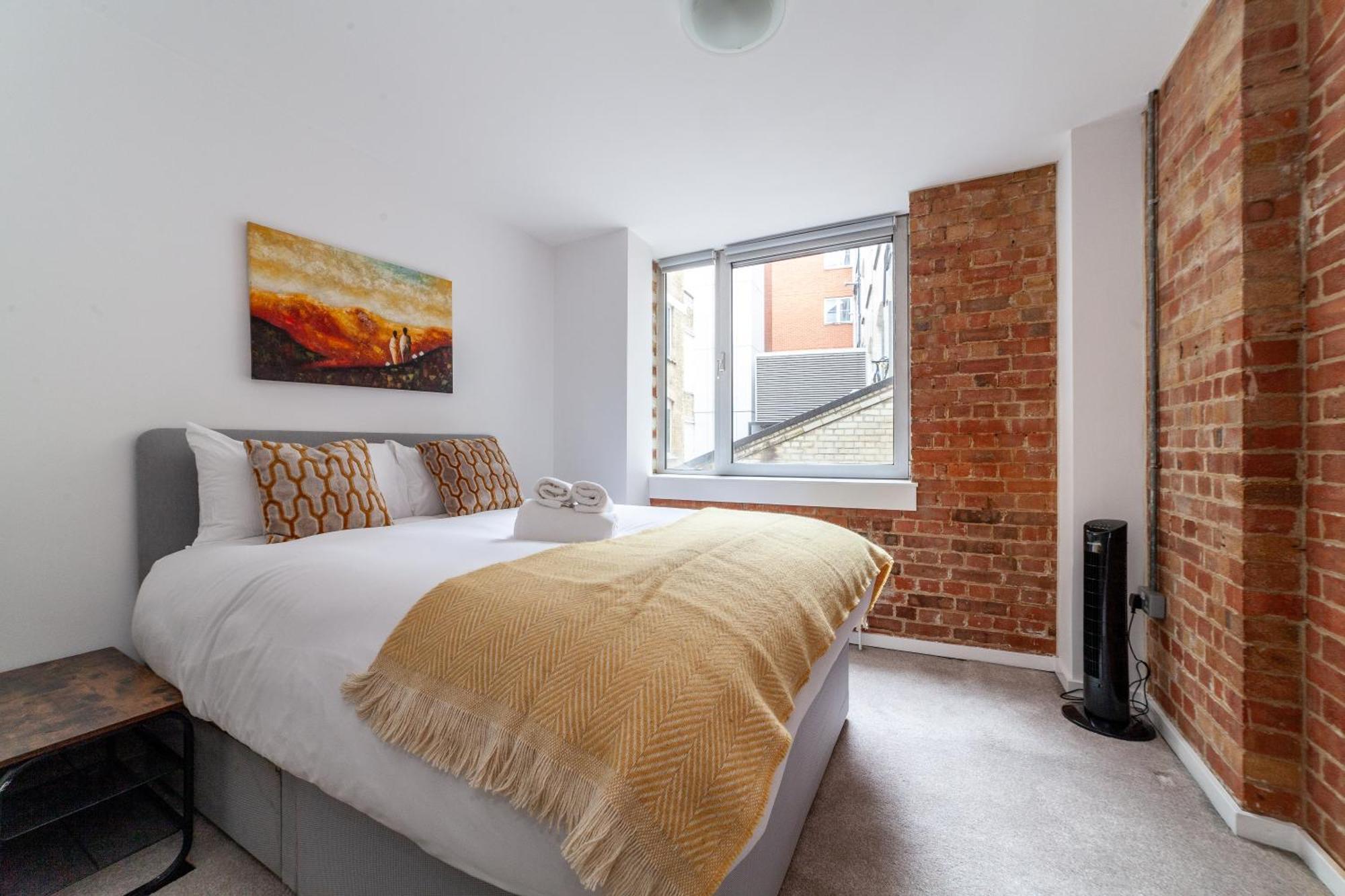 Elegance & Chic Design - 2-Bedroom Haven Londen Buitenkant foto